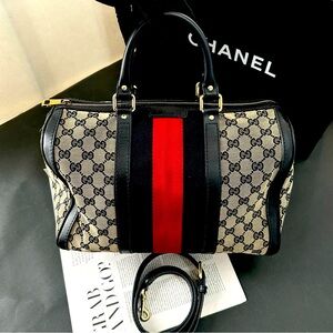 Authentic Gucci GG canvas leather Boston bag with strap